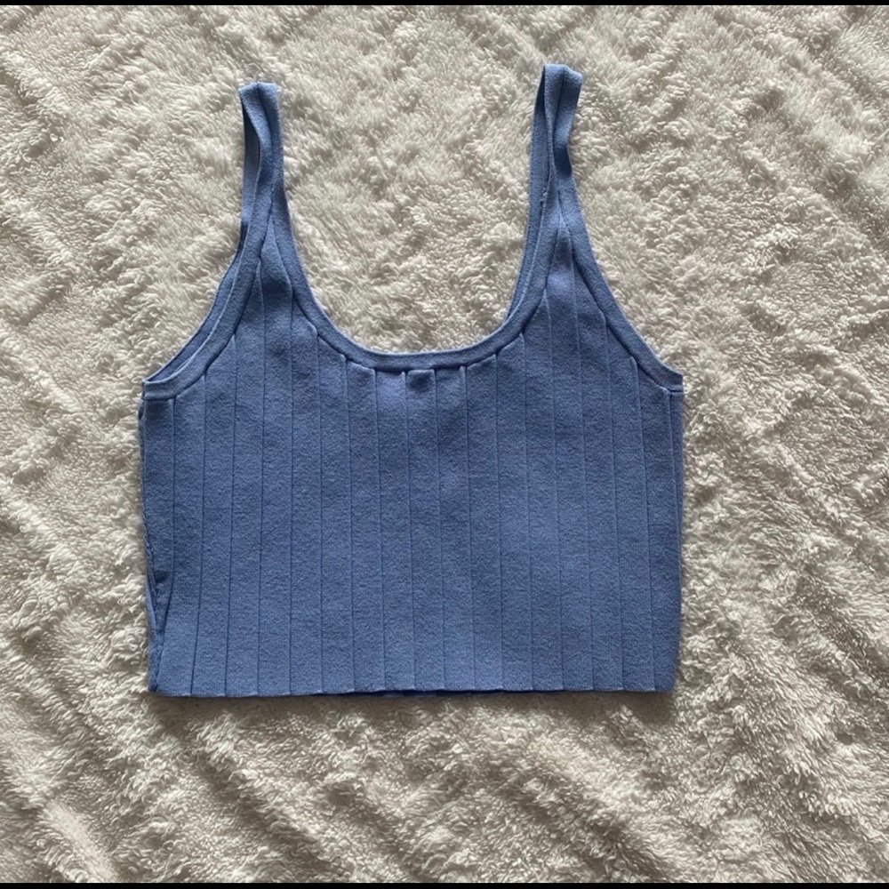 Kendall & Kylie cropped tank